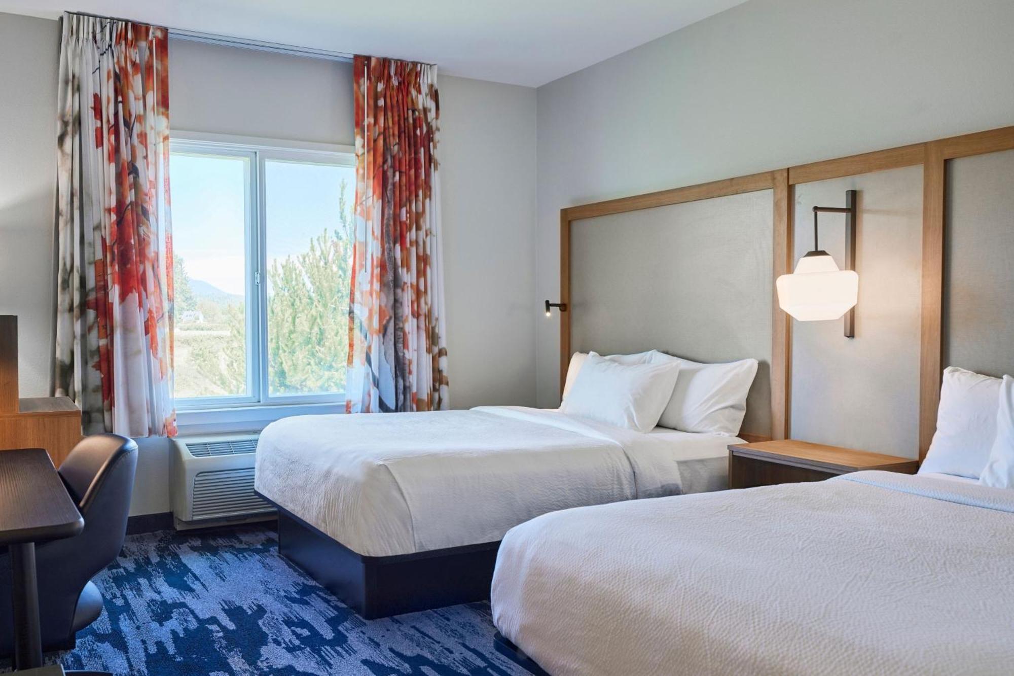 Fairfield Inn & Suites Burlington Bagian luar foto