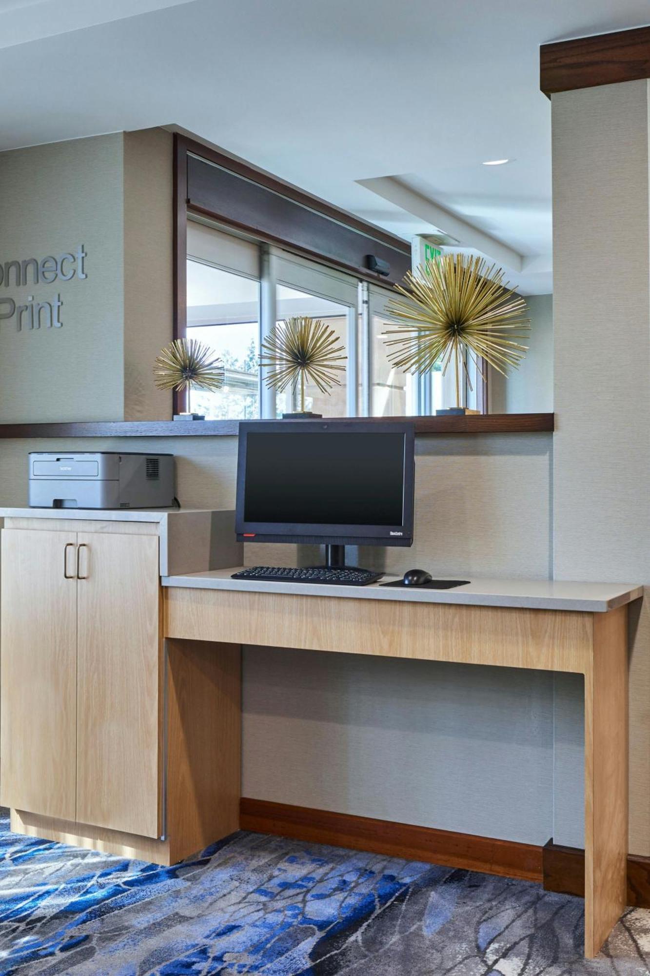 Fairfield Inn & Suites Burlington Bagian luar foto