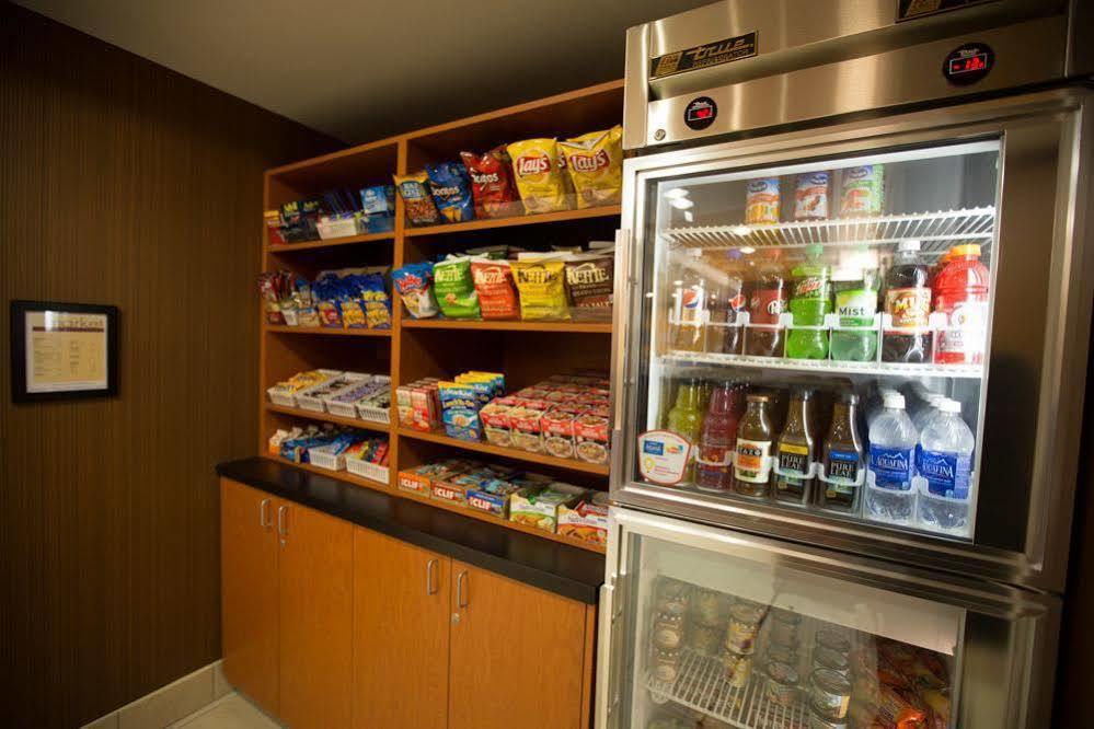 Fairfield Inn & Suites Burlington Bagian luar foto